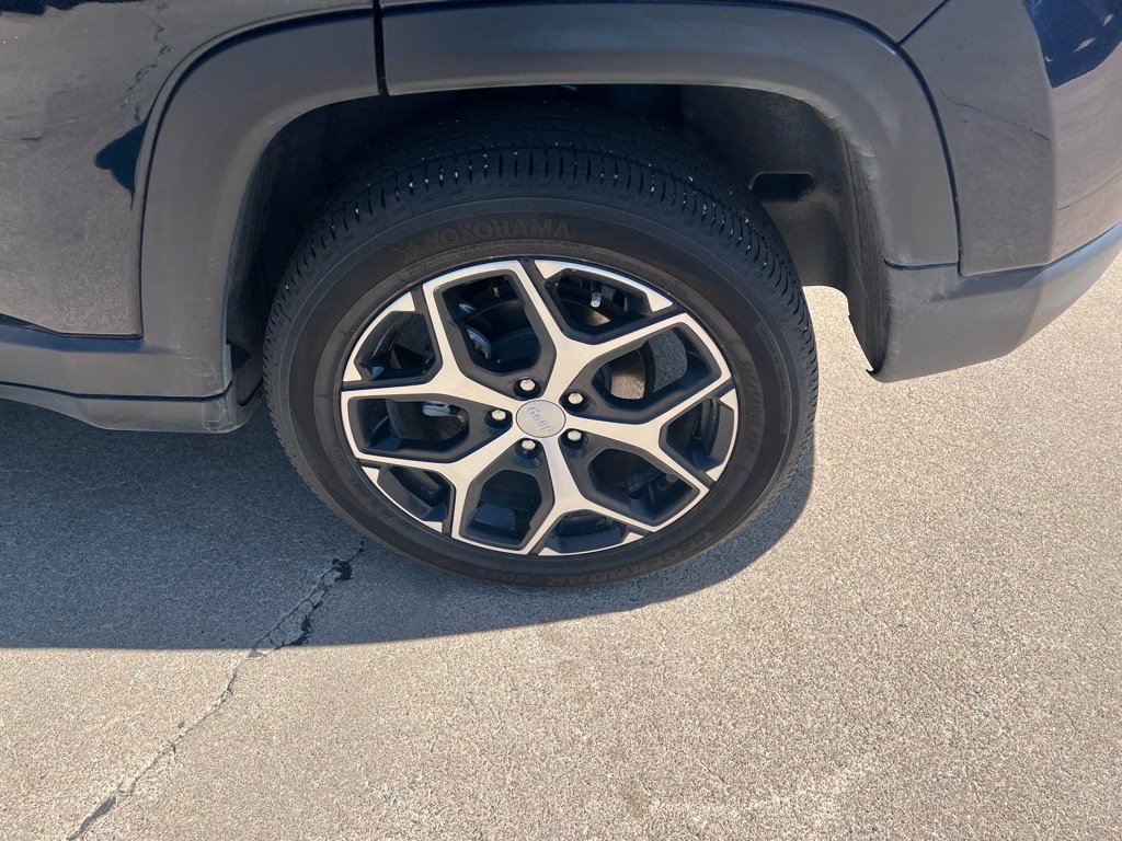 2024 Jeep Compass Limited photo 3