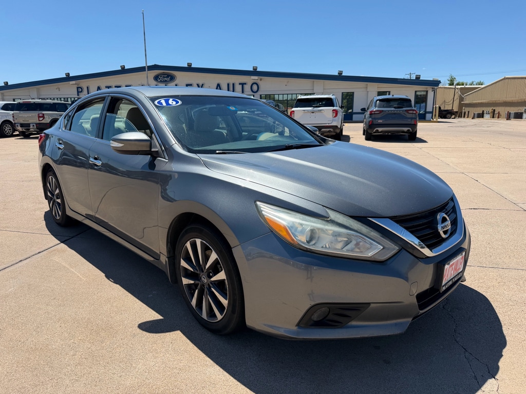 2016 Nissan Altima 2.5 SV's photo