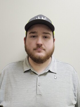 Staff member Joe Henry from ID_ba03e67d7771