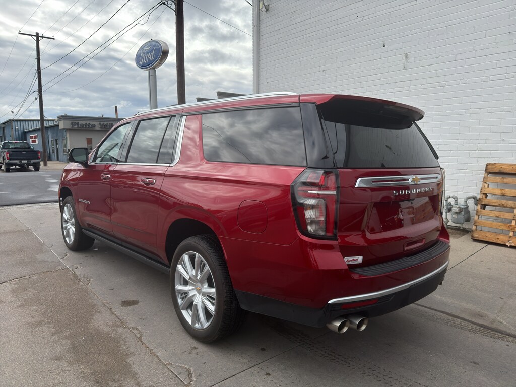 Used 2024 Chevrolet Suburban High Country SUV