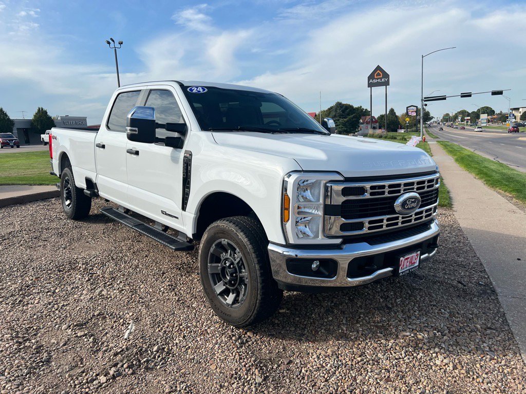 2024 Ford F-250 XL photo 4