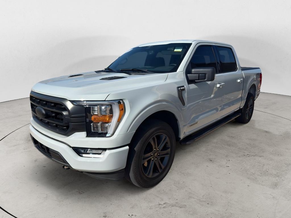 Used 2023 Ford F-150 XLT Cab; Super Crew