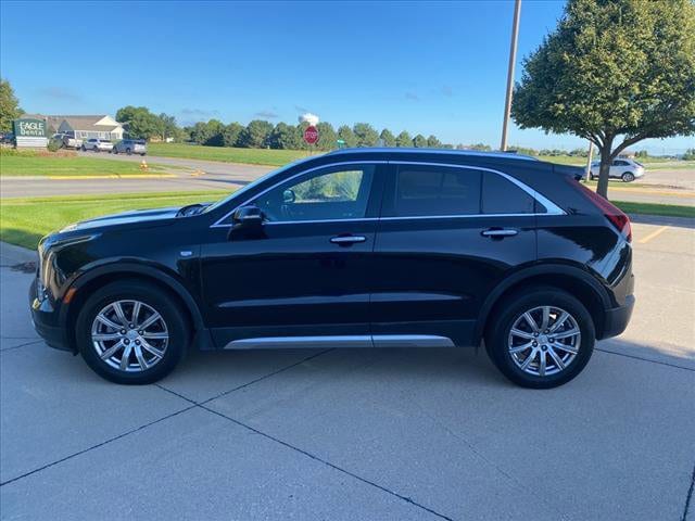 Used 2022 Cadillac XT4 Premium Luxury with VIN 1GYFZDR49NF100111 for sale in Kearney, NE