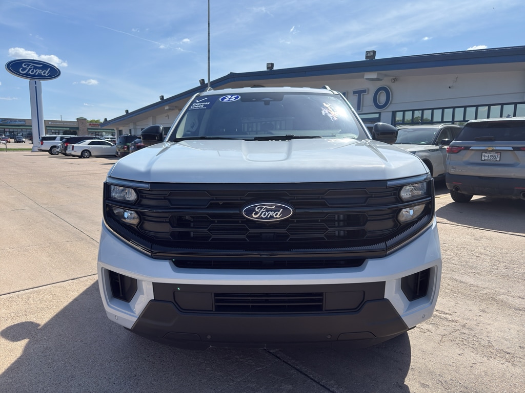2025 Ford Expedition XL 4x4 (Fleet)'s photo