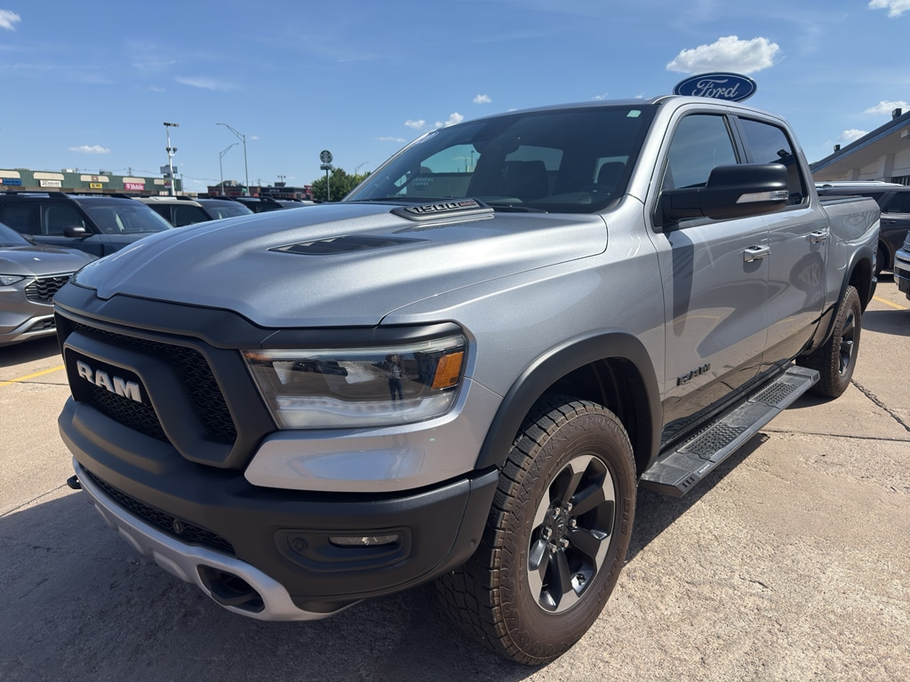 2020 RAM 1500 Rebel 4x4 Crew Cab 5'7's photo