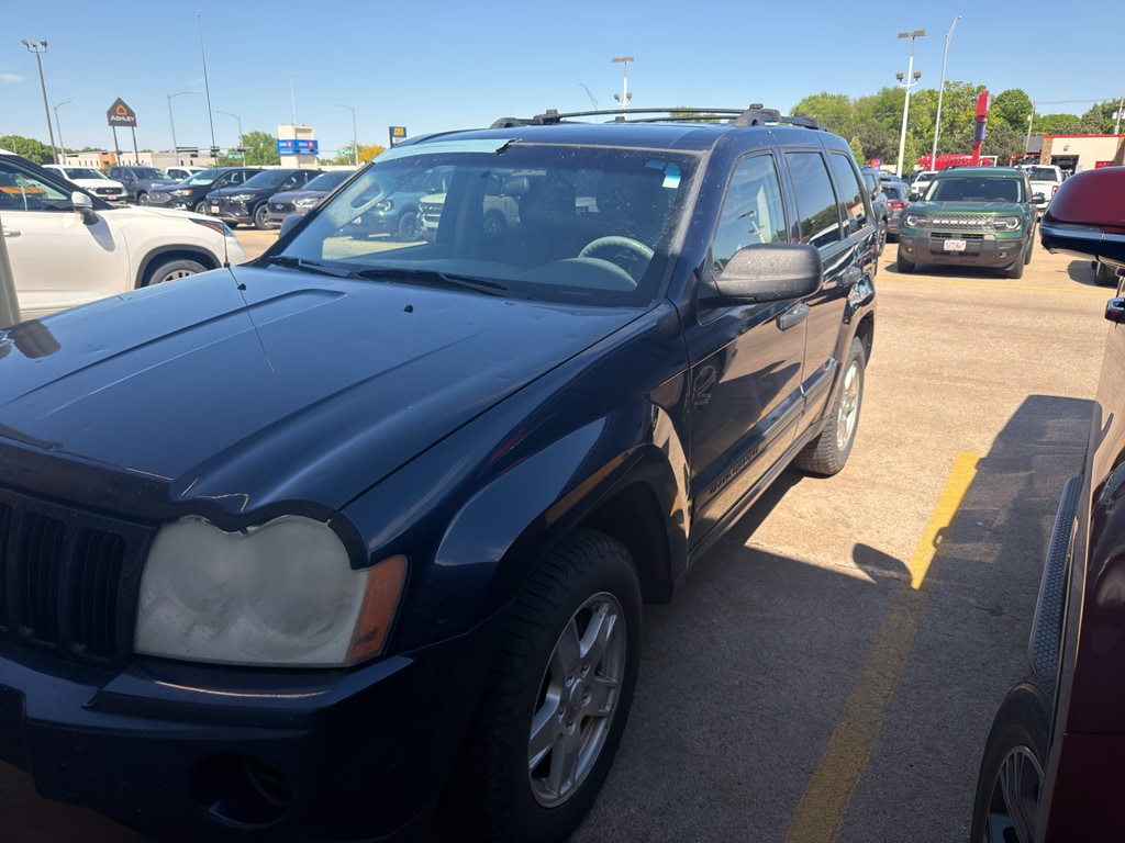2005 Jeep Grand Cherokee Laredo 4WD's photo