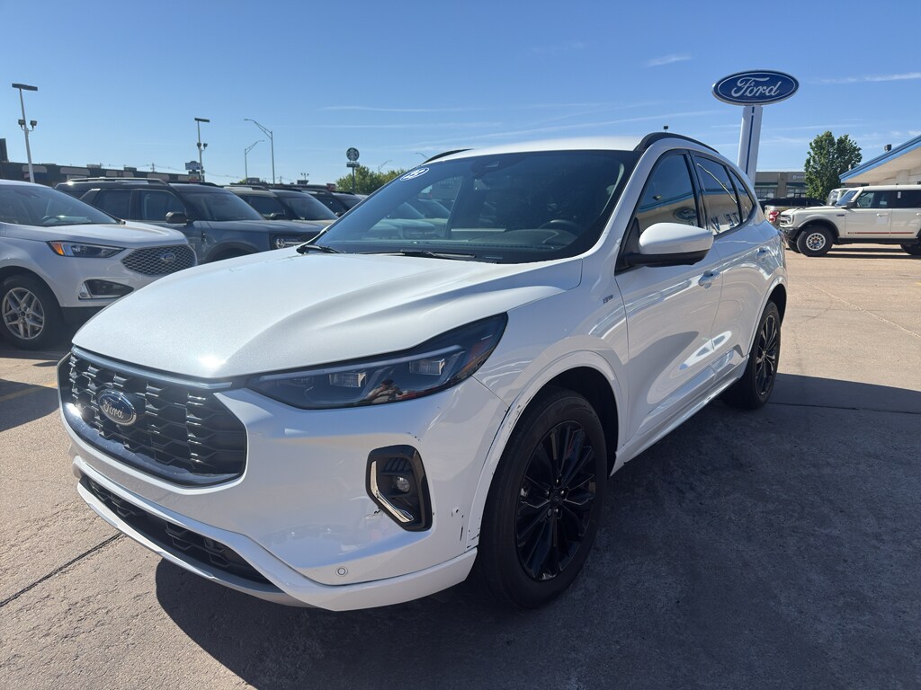 Used 2023 Ford Escape ST Line Elite Wagon