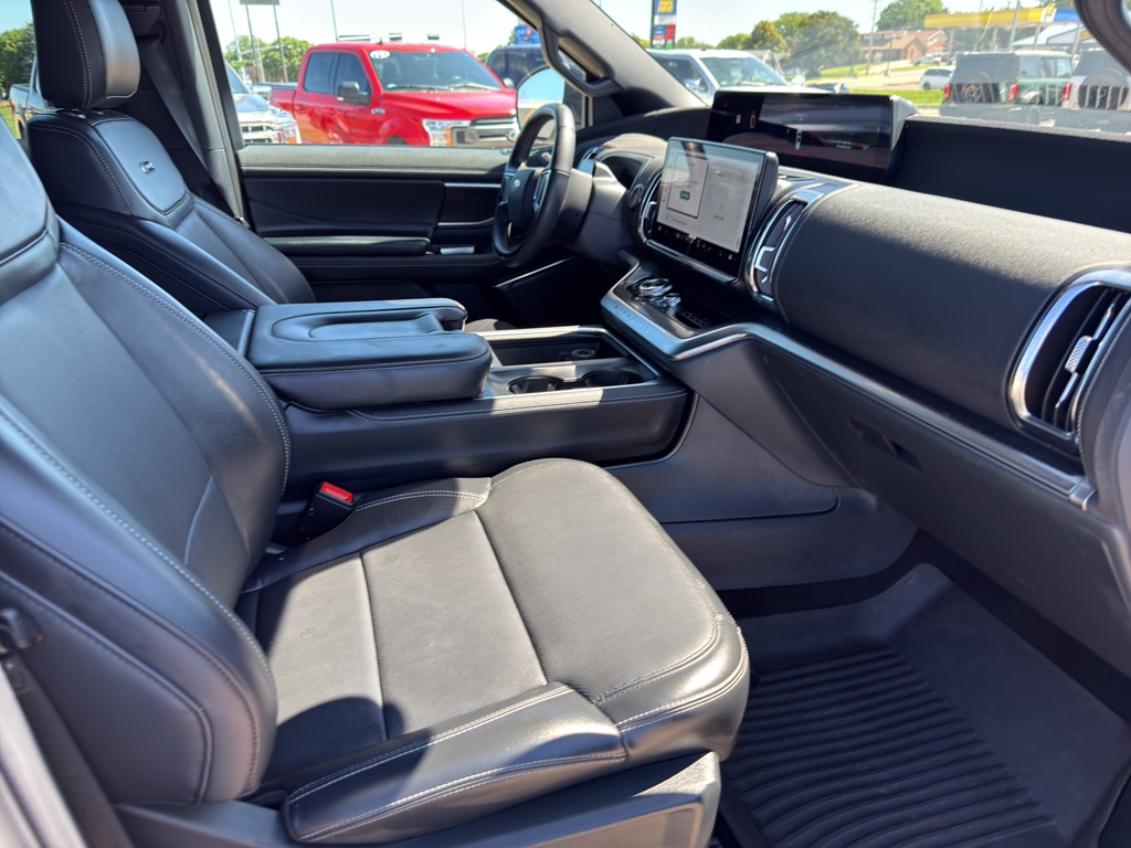 Used 2025 Ford Expedition MAX Platinum Stealth Wagon