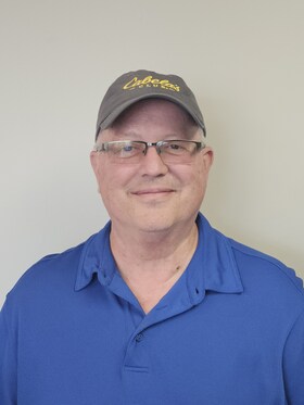 Staff member Ron Drake from ID_61bf2395299e
