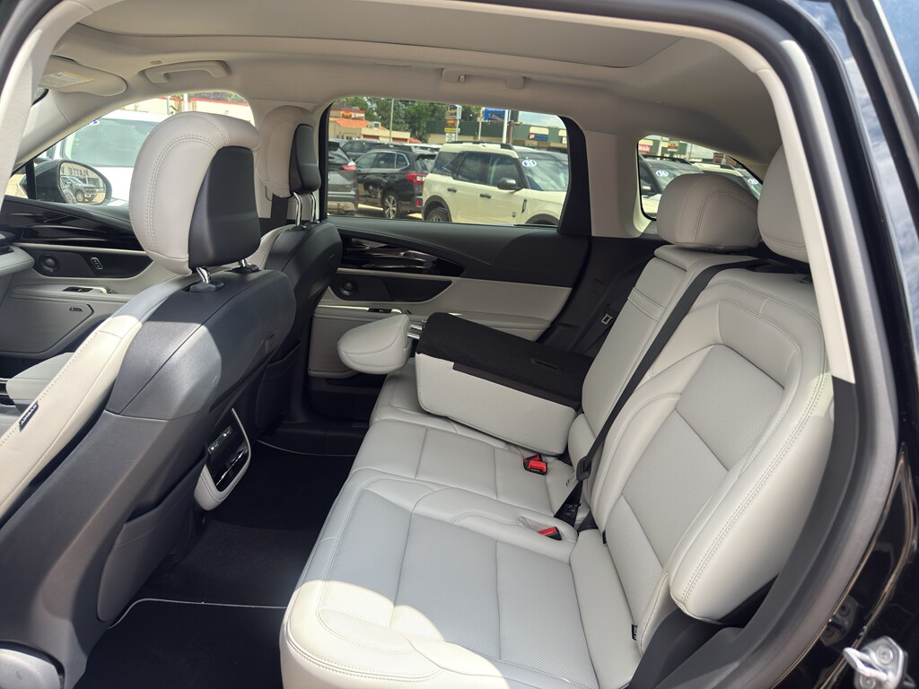 2026 Lincoln Nautilus Premiere - Photo 10