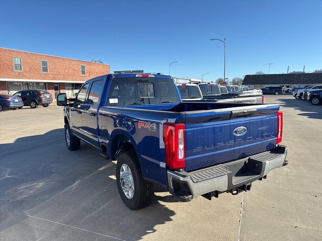 New 2026 Ford F-350 Truck Crew Cab