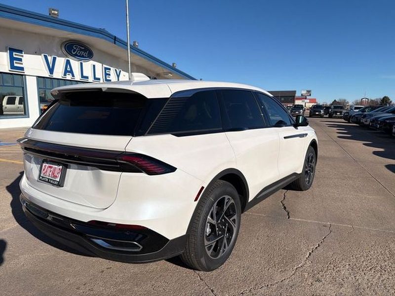2026 Lincoln Nautilus Premiere - Photo 8