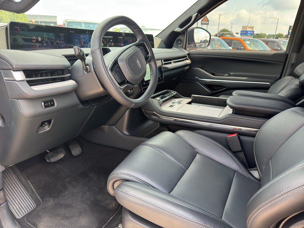 2026 Lincoln Navigator Reserve L - Photo 37