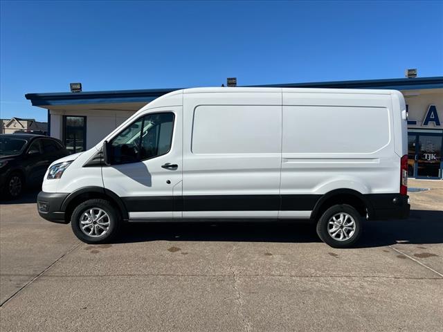 2024 Ford Transit photo 2