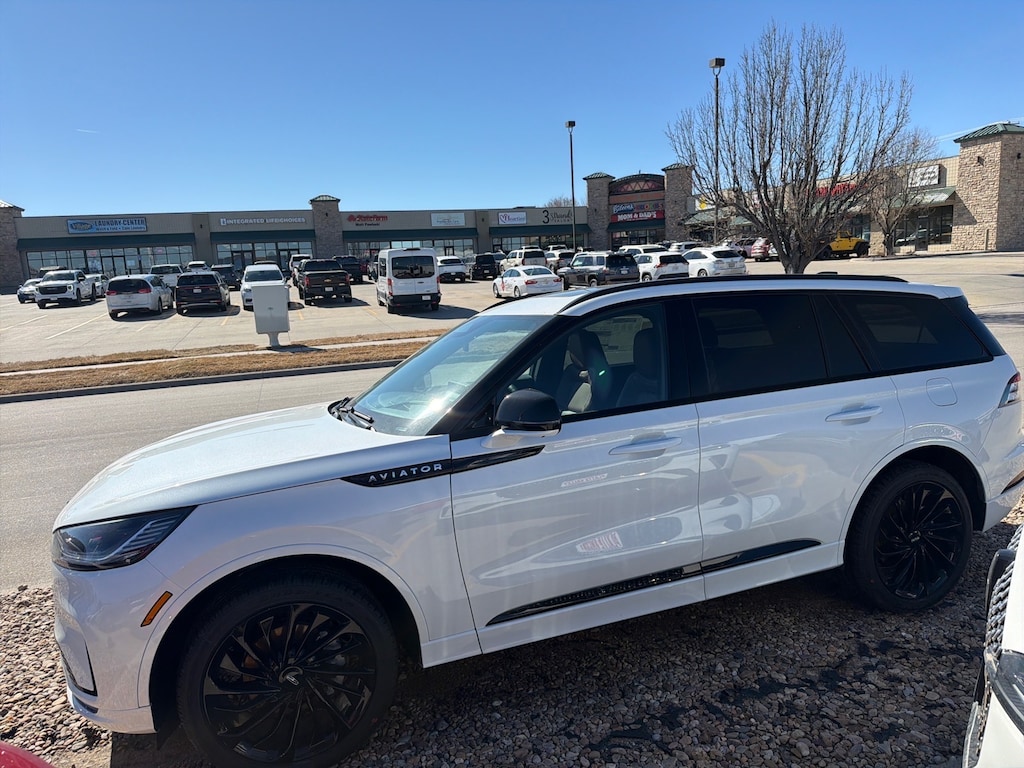 New 2026 Lincoln Aviator Reserve SUV
