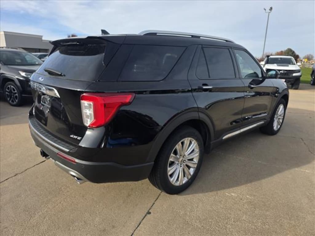 Used 2022 Ford Explorer Limited SUV