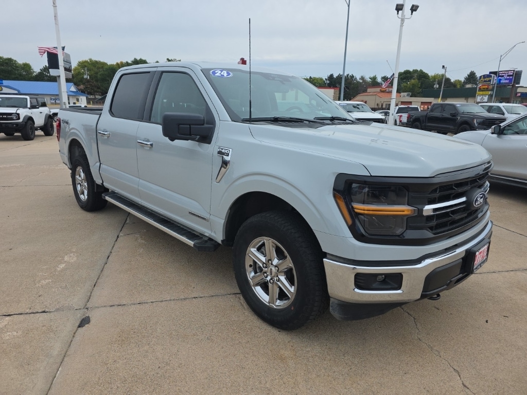 Used 2024 Ford F-150 XLT Truck SuperCrew Cab