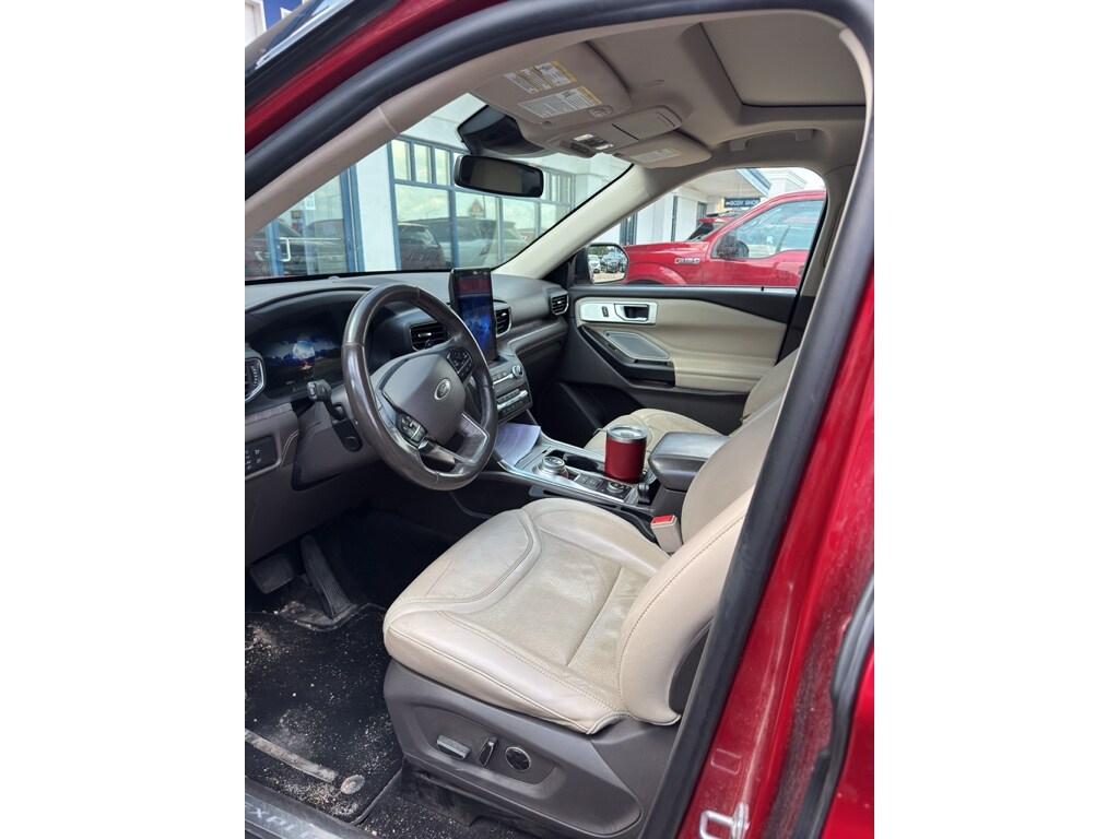 Used 2020 Ford Explorer Platinum SUV