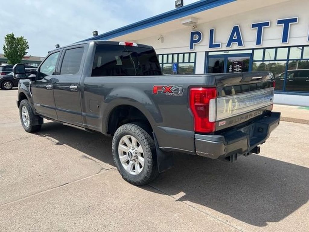 Used 2018 Ford F-250 Truck Crew Cab