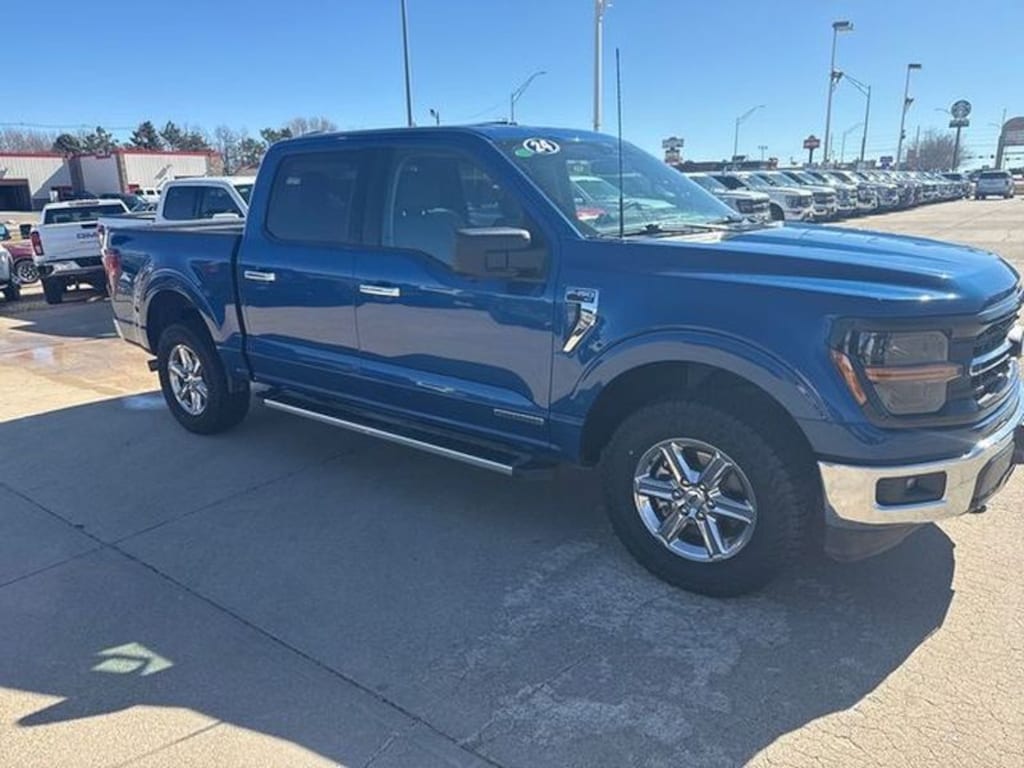 Used 2024 Ford F-150 XLT Truck SuperCrew Cab
