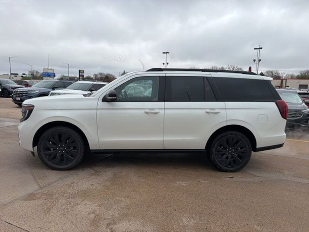 Used 2025 Ford Expedition Platinum SUV