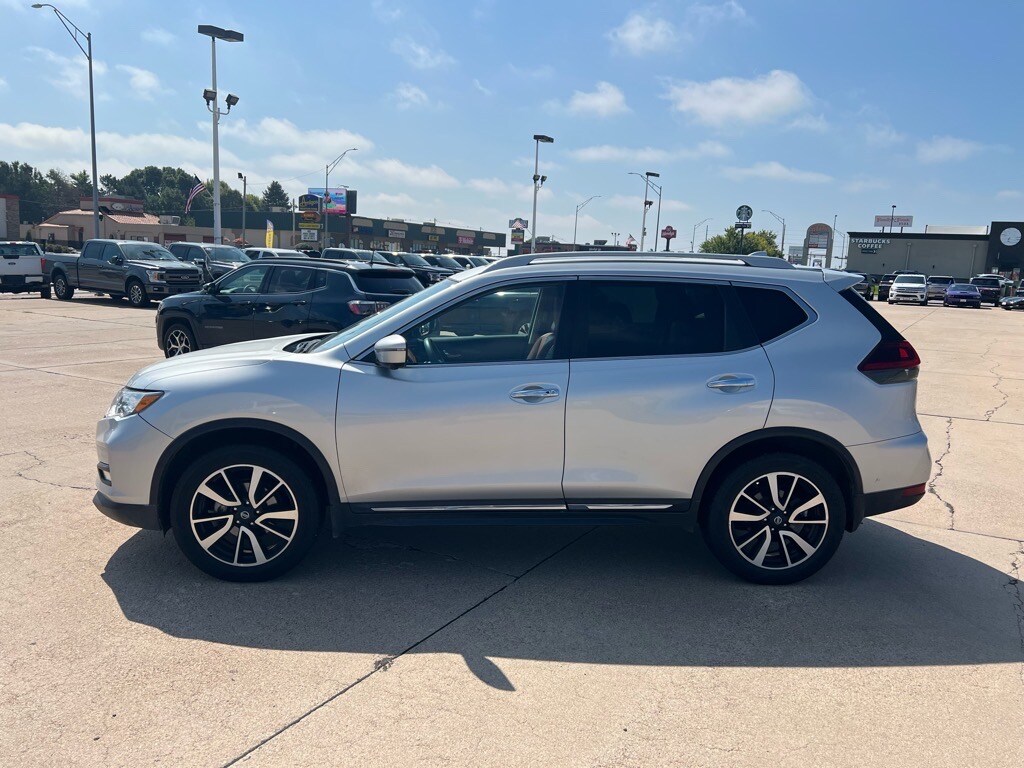 2019 Nissan Rogue photo 4