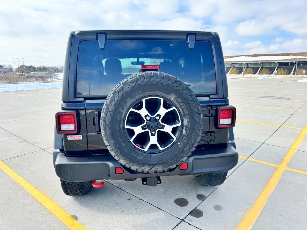 Used 2022 Jeep Wrangler Rubicon SUV