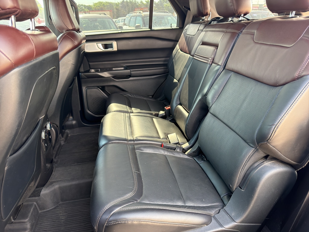2020 Ford Explorer Platinum - Photo 15