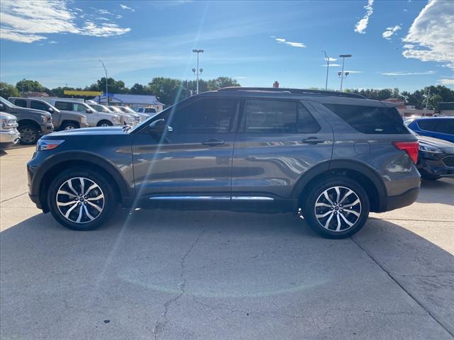 2020 Ford Explorer XLT photo 2