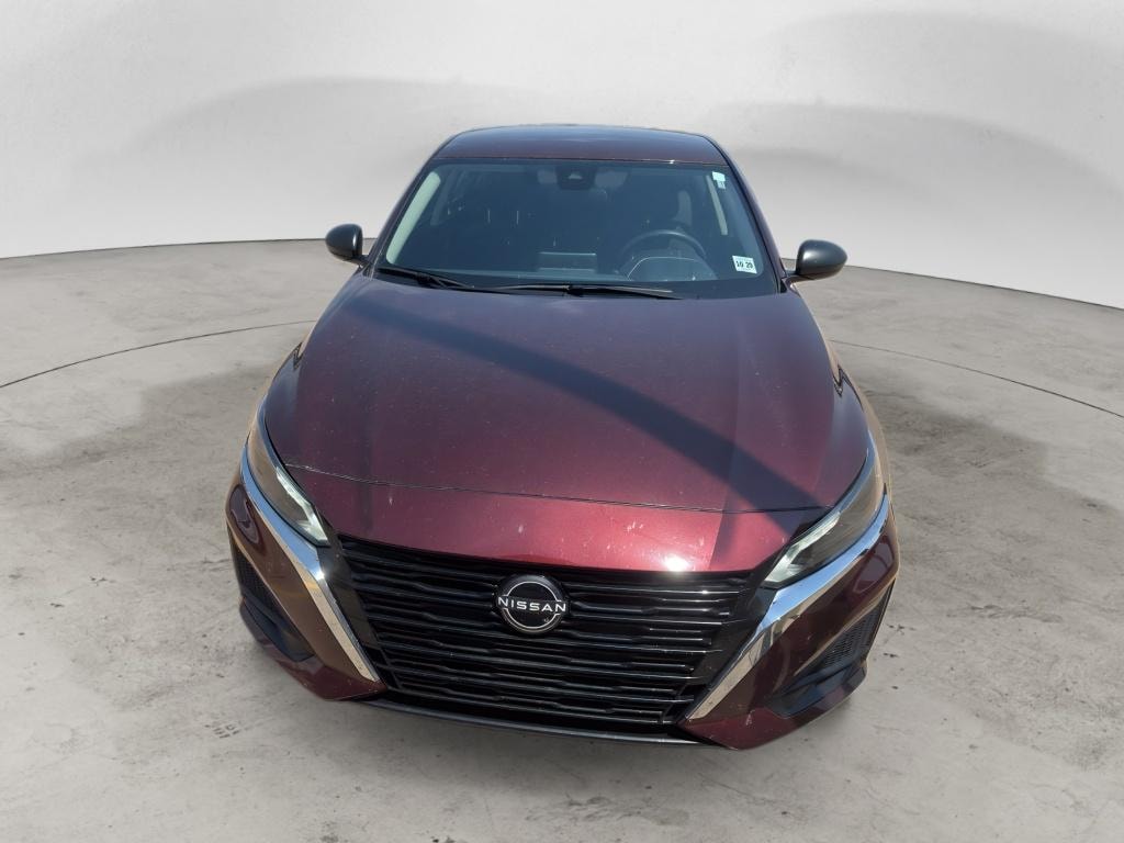 Used 2025 Nissan Altima SV Sedan