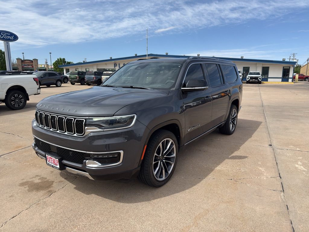 2023 Jeep Wagoneer L
