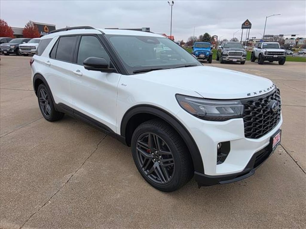 New 2026 Ford Explorer ST-Line SUV