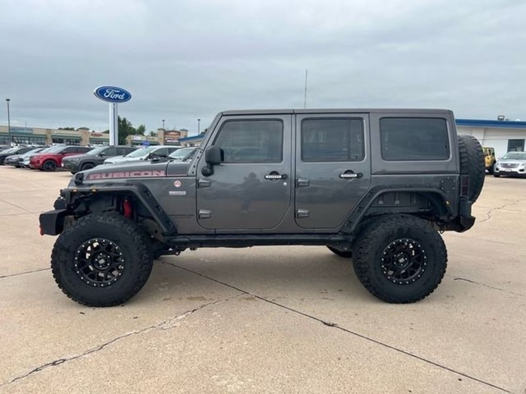 Used 2017 Jeep Wrangler JK Unlimited Rubicon 4x4 SUV