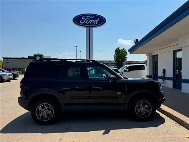 2022 Ford Bronco Sport Badlands photo 2