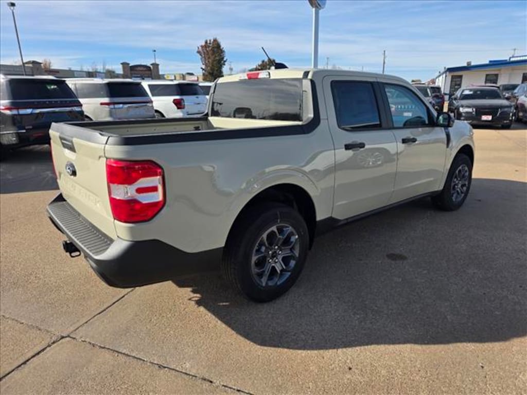 New 2025 Ford Maverick XLT Truck SuperCrew