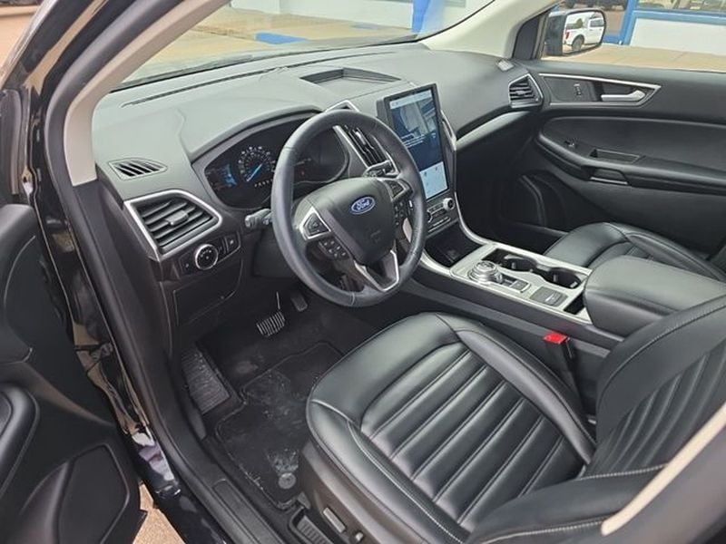 2024 Ford Edge SEL - Photo 9