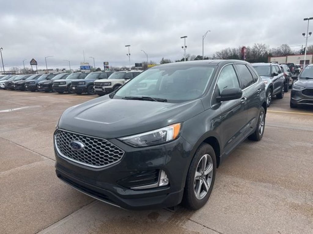 Used 2023 Ford Edge SUV