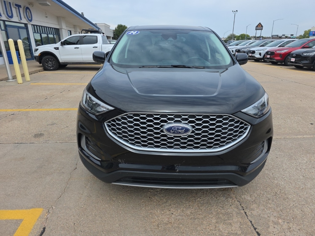 Used 2024 Ford Edge  SUV