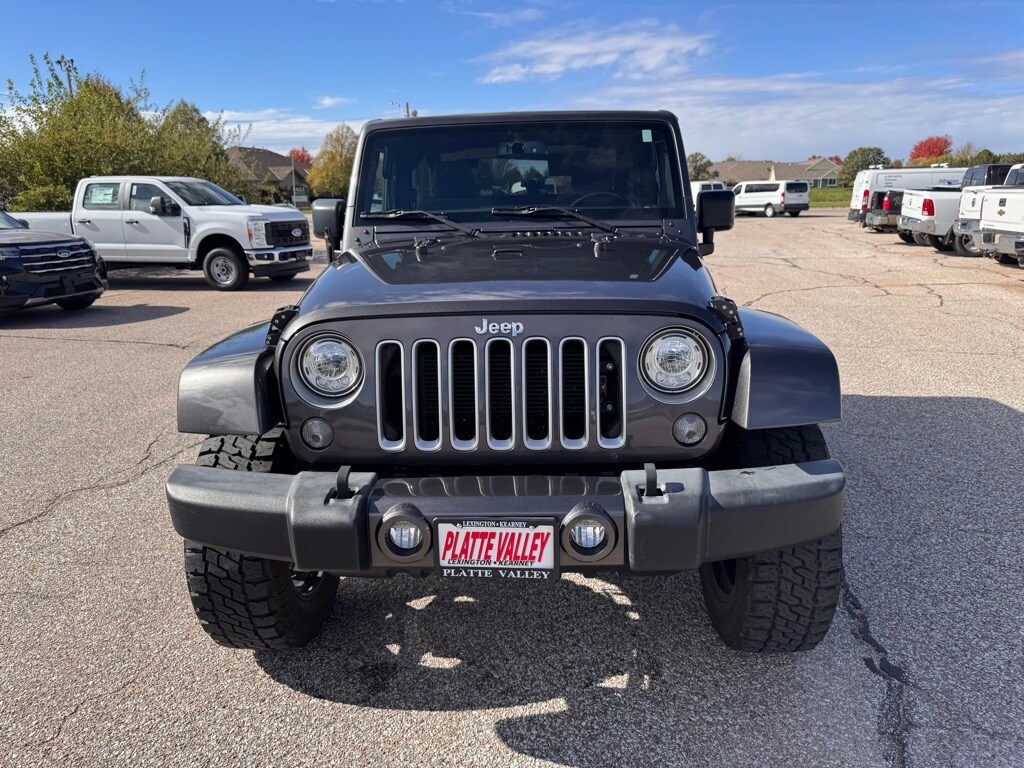 Used 2017 Jeep Wrangler JK Sahara 4x4 SUV