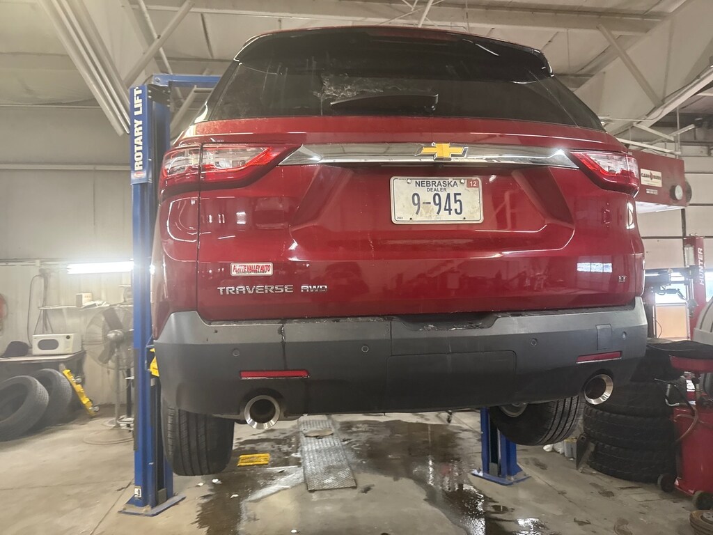 Used 2018 Chevrolet Traverse LT Cloth w/1LT SUV