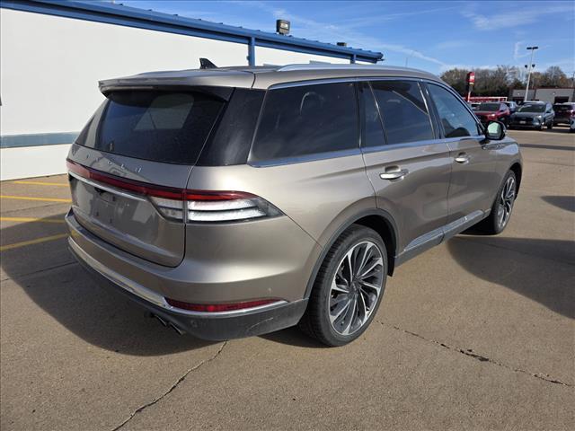 2021 Lincoln Aviator Reserve photo 4