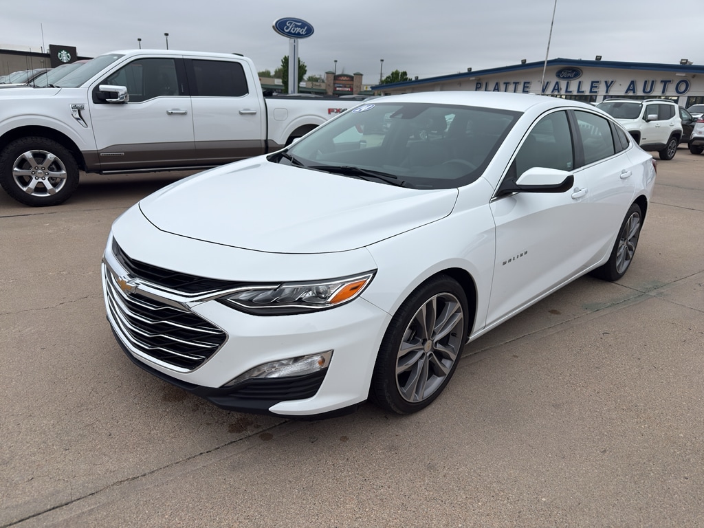 Used 2024 Chevrolet Malibu 2LT Sedan