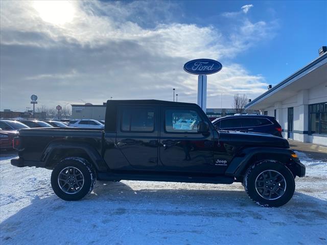 2020 Jeep Gladiator Overland photo 4