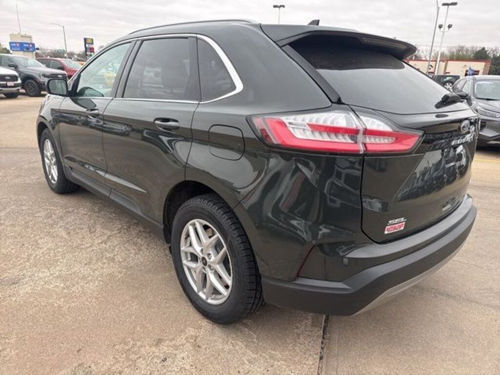 Used 2023 Ford Edge SEL SUV