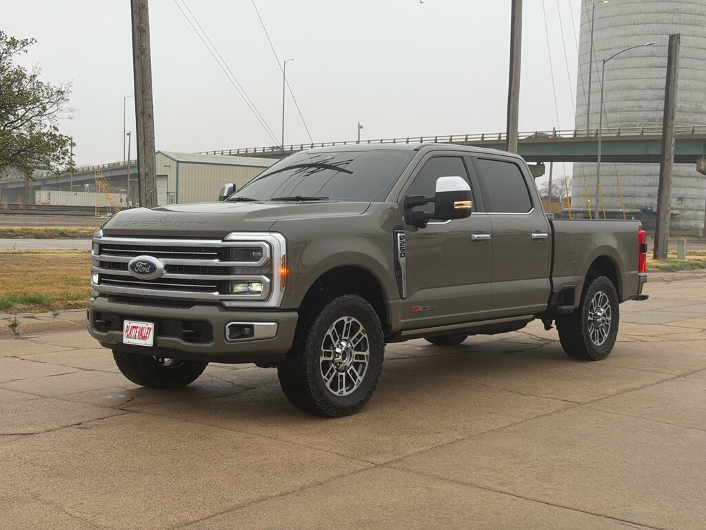 Used 2026 Ford F-250 TT Truck Crew Cab