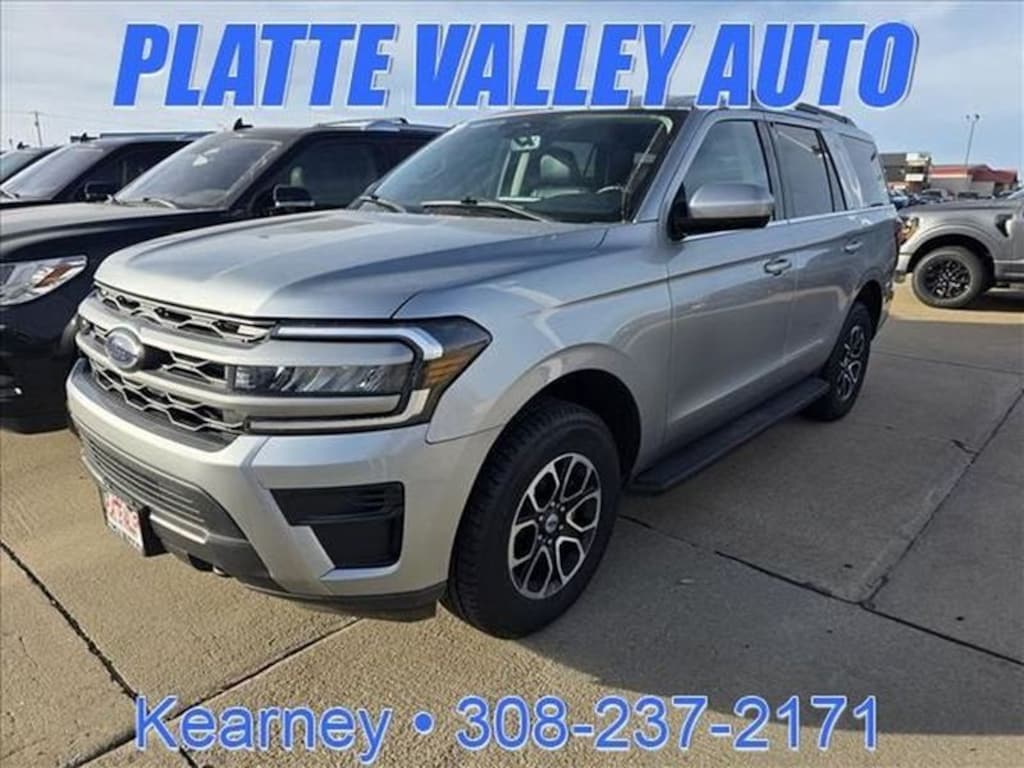 Used 2022 Ford Expedition XLT SUV