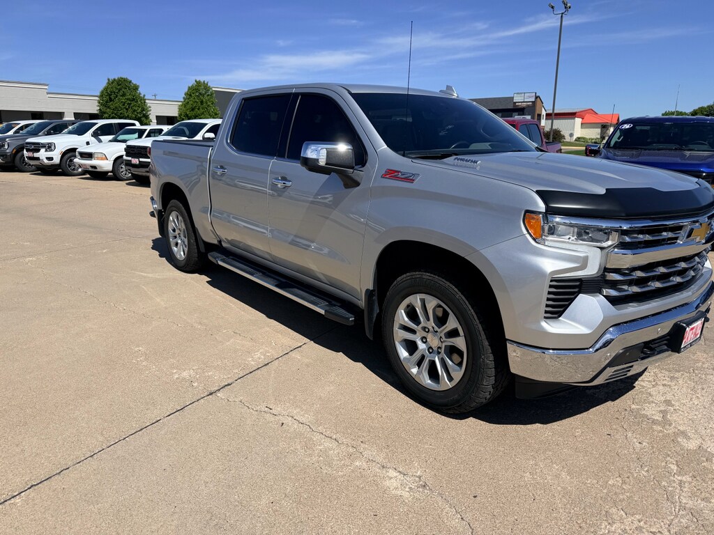 Used 2022 Chevrolet Silverado LTZ Cab; Crew
