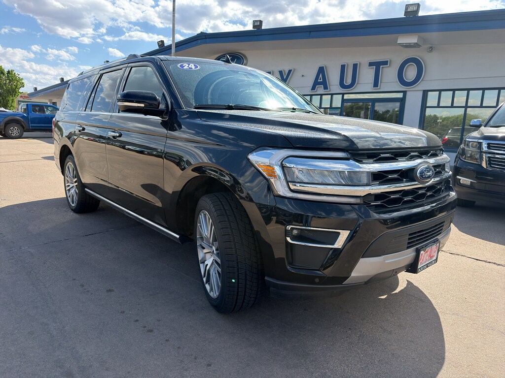 Used 2024 Ford Expedition MAX Limited SUV