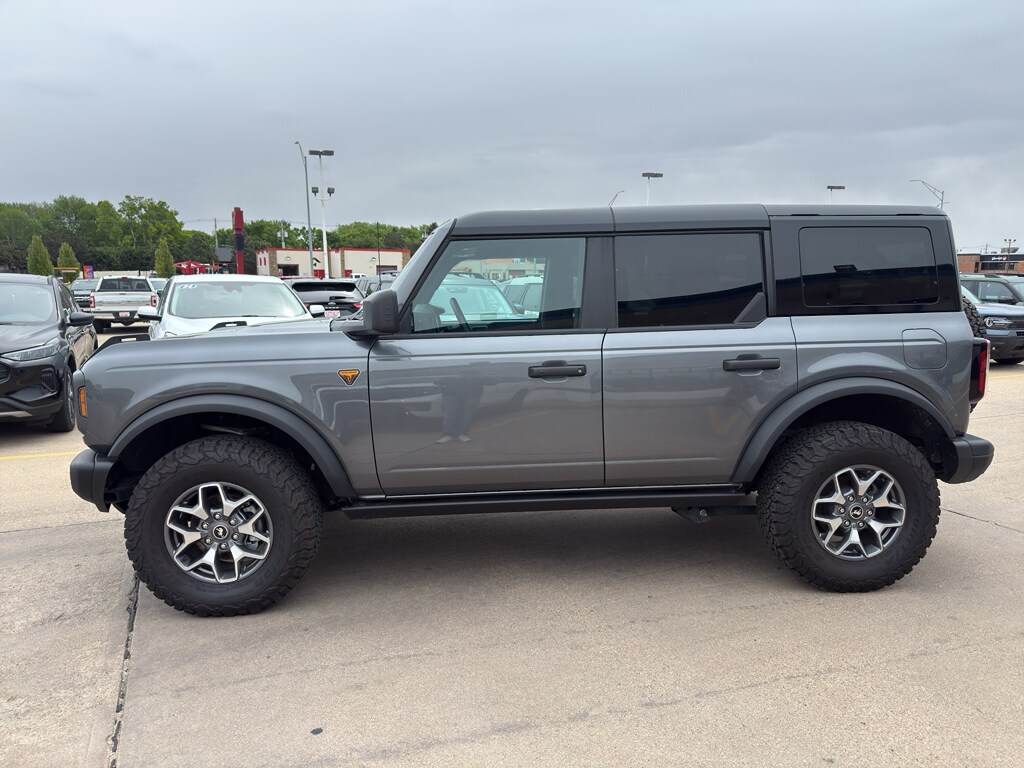 Used 2025 Ford Bronco Badlands Wagon