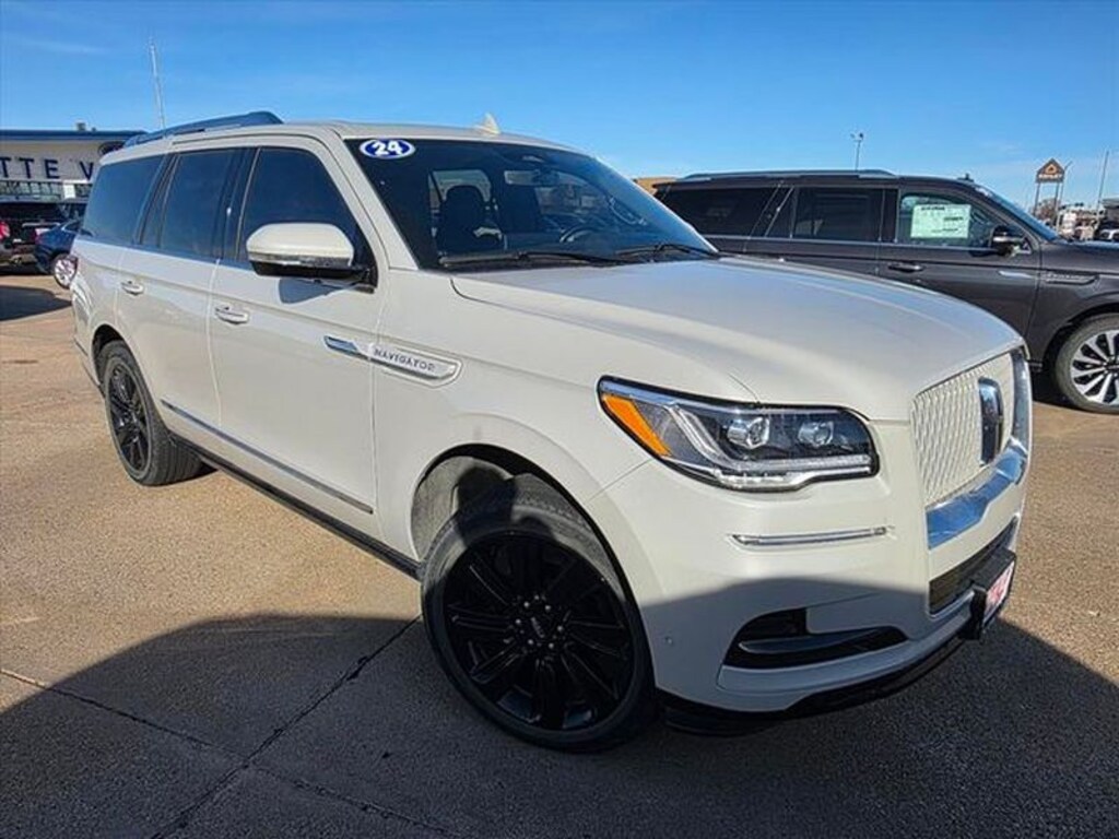 Used 2024 Lincoln Navigator Reserve SUV